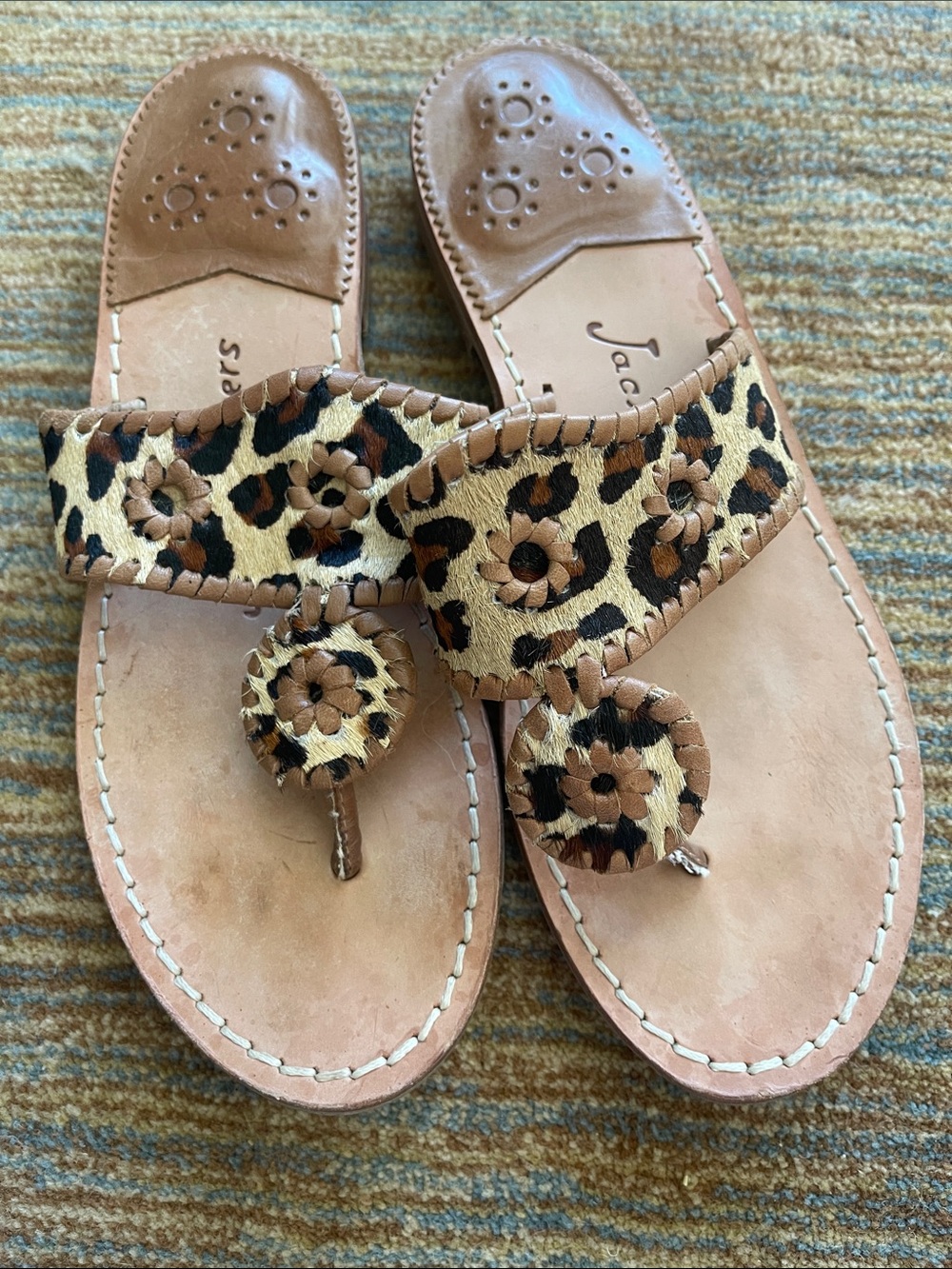 Jack Rogers Leopard-Print Leather Thong Sandals – Brown/Tan Sz 7